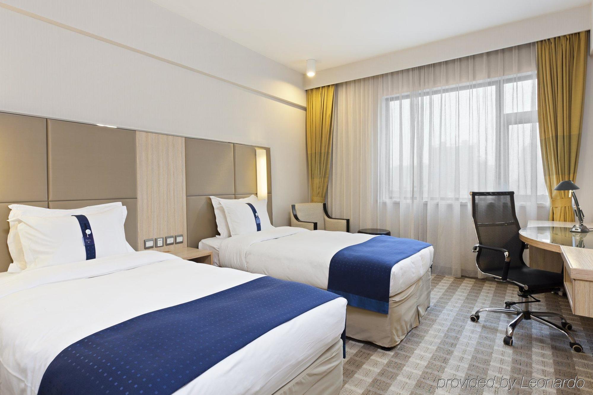 Holiday Inn Express Zhengzhou Zhongzhou, An Ihg Hotel Room photo